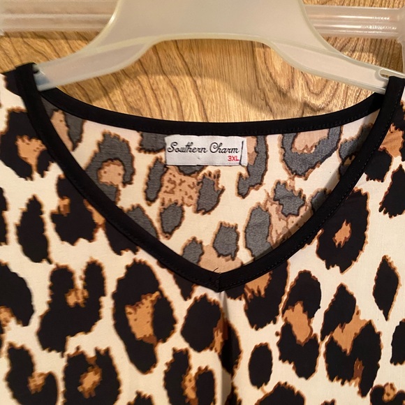 Ladies 3XL tunic. - Picture 3 of 6